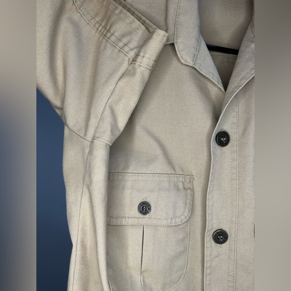 Vintage 1970s Levi’s For Men Safari/Utility Khaki Button Up Short Sleeve Shirt - Picture 10 of 11